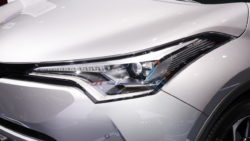 Toyota C HR headlamp