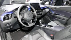 Toyota C HR interior