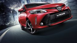 2017 Toyota Vios facelift front quarter press image