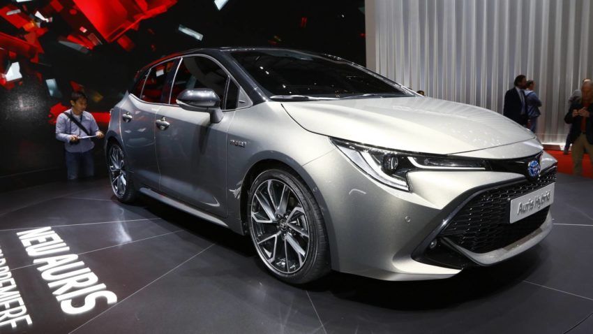 Next Generation Toyota Auris Debuts In Geneva | CarSpiritPK