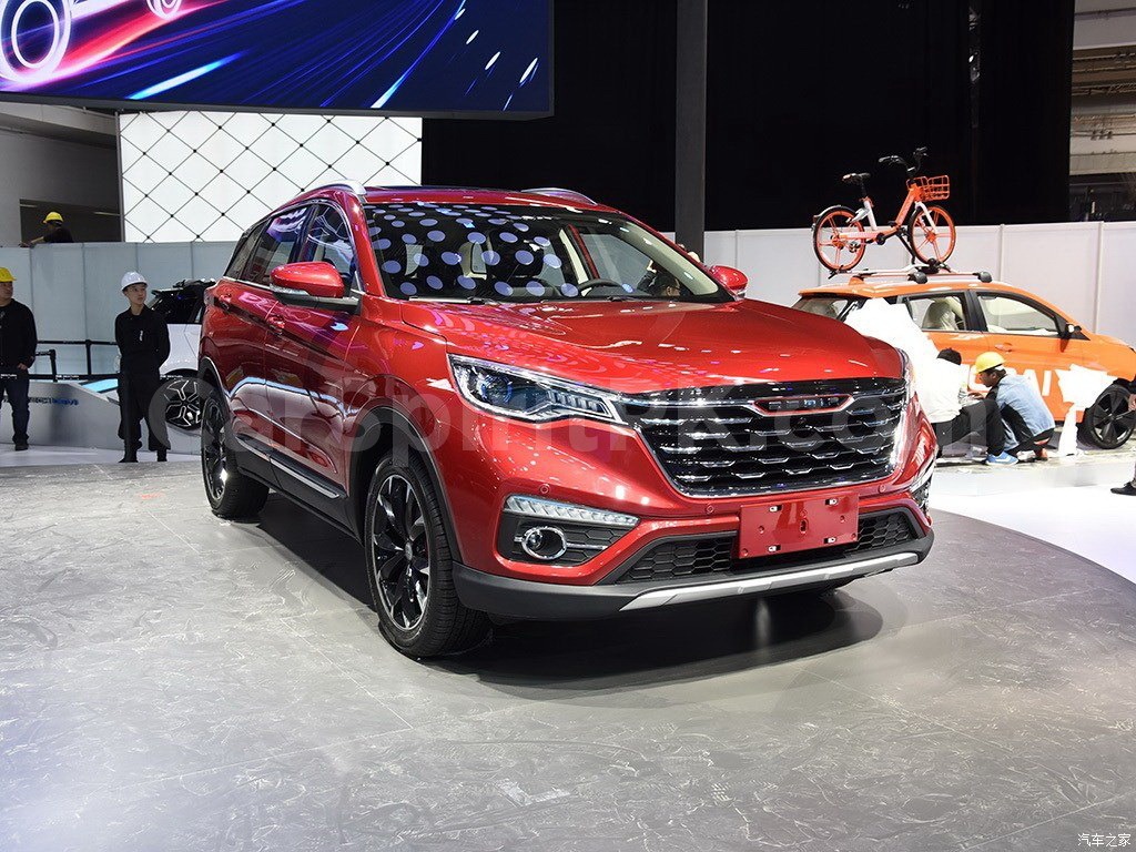 FAW R9 Arrives at 2018 Beijing Auto Show 6