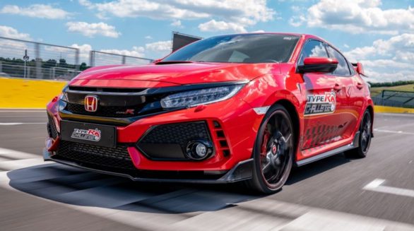 Honda Civic Type R Sets Hungaroring FWD Record 5