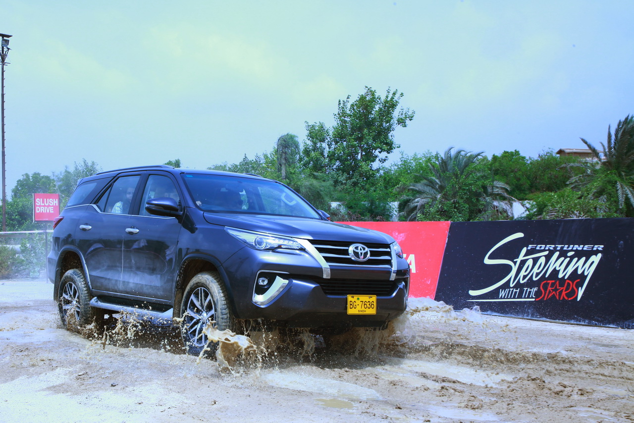 Toyota Fortuner Sigma 4 Off-Road Experience 1