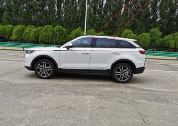 First Images of FAW’s Flagship Bestune T99 SUV 3