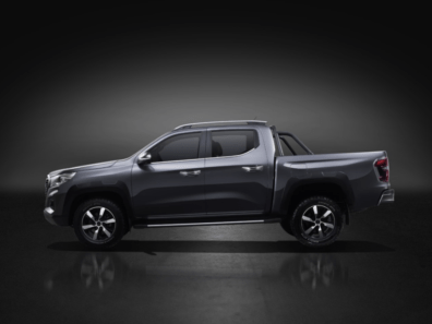 Changan Officially Launches Kaicene F70 Pickup Truck in China 14