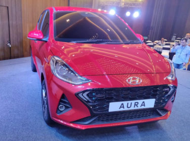 Hyundai Aura Launched in India Priced at INR 5.8 Lac 5