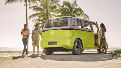 Volkswagen's Nostalgic Type 2 Van to Relive as E-Bulli 6