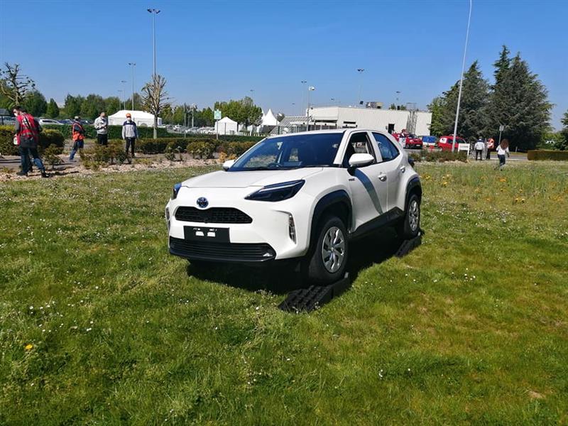 First Real-Life Images of 2020 Toyota Yaris Cross 2