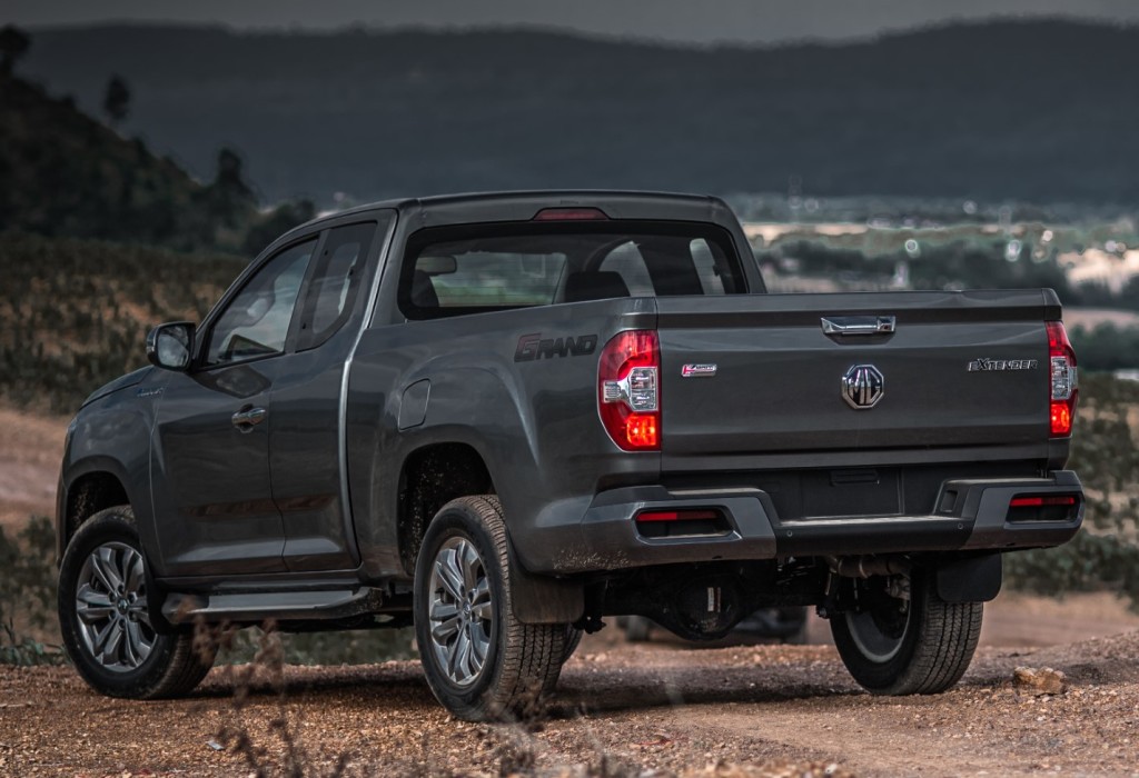 Will Toyota Hilux Face Resistance from MG Extender? 10