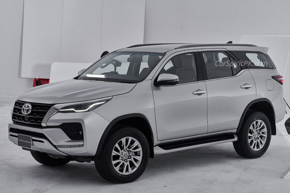 Toyota Bringing the New Fortuner to Up Its Game | CarSpiritPK