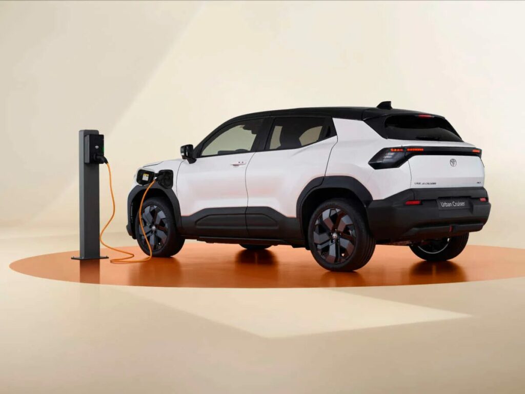 Toyota Urban Cruiser EV SUV: The Suzuki eVitara Twin 3