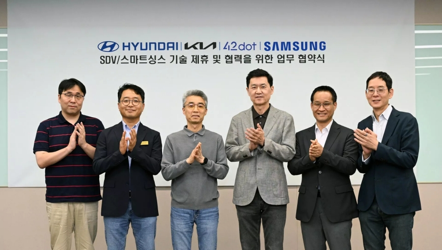 Hyundai Kia Samsung 01