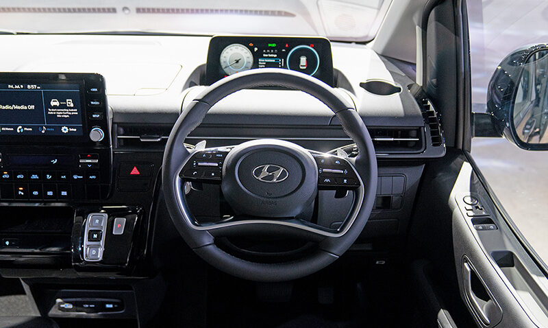 Hyundai Staria Interior 02