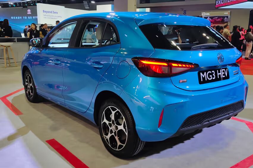 KLIMS 2024: MG Cyberster EV Launched in Malaysia 17