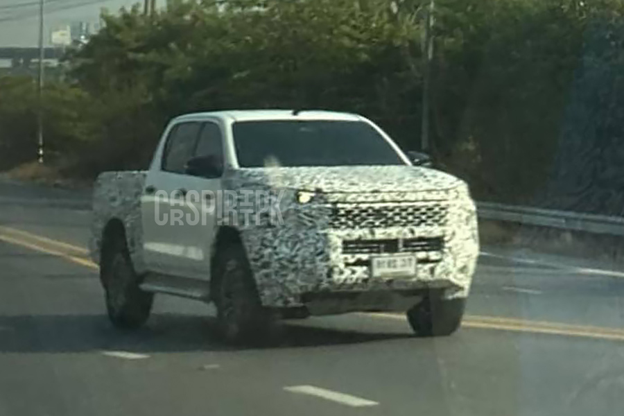 Spyshot NEW Toyota Hilux 2025 1(1)