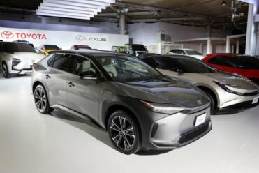 Toyota Unveils 16 EVs to Accelerate Carbon Neutrality 13