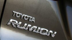 Toyota Rumion lands in SA pricing and standard features detailed 2 800x480 1