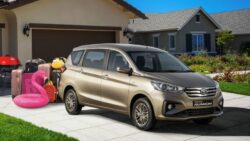 Toyota Rumion lands in SA pricing and standard features detailed 4 800x480 1