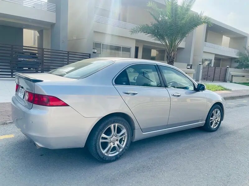 Honda Accord CL7/CL9: A JDM Icon in Pakistan 15