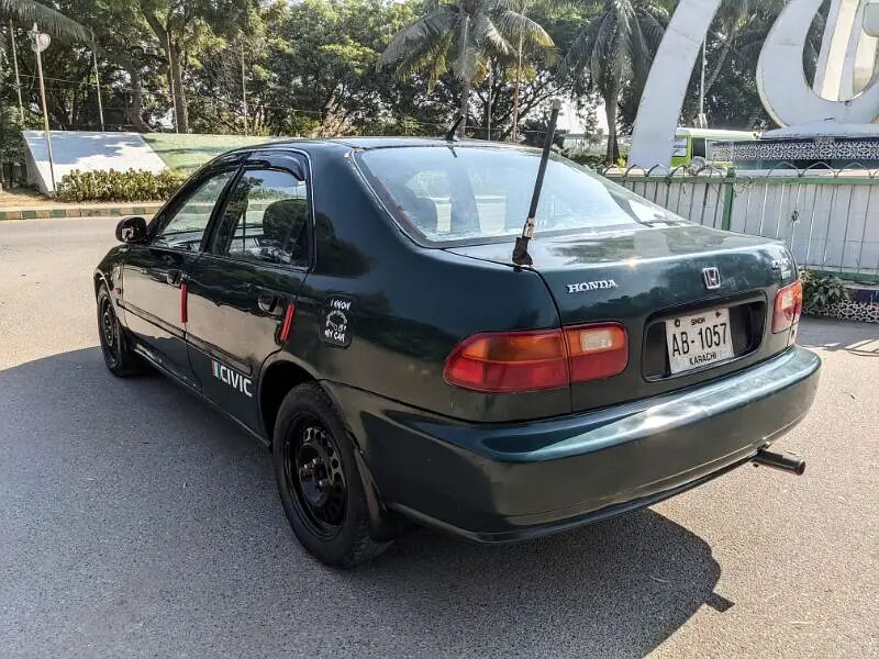 Craze of Yesteryear- The 5th Generation Honda Civic 12