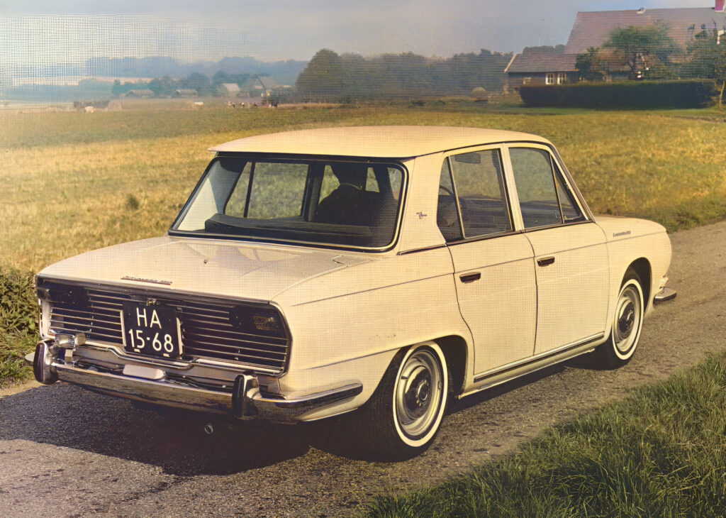 Remembering the Classic: Hino Contessa 1300 5