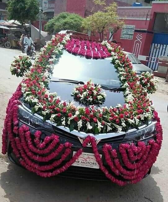 The Trend of Decorating Cars on Wedding Day in Pakistan 2