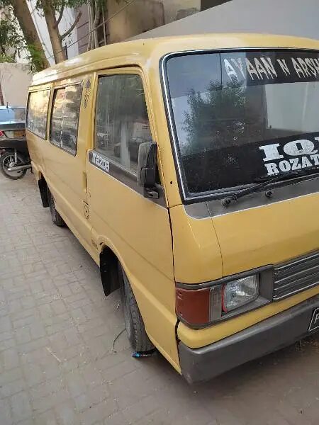 Mazda E2200: A Staple of Pakistan’s 1990s Transport Boom 2