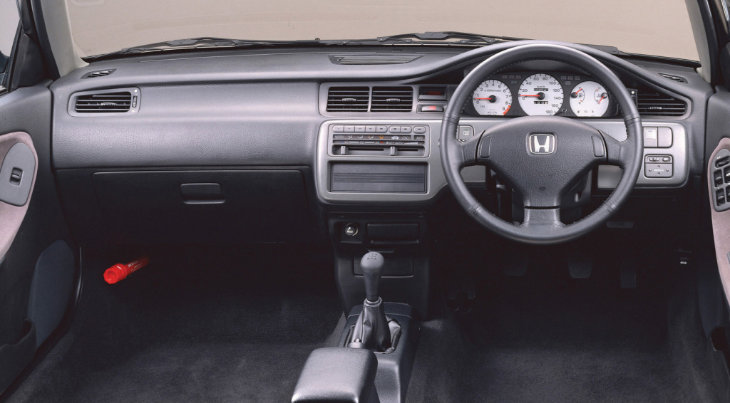 Craze of Yesteryear- The 5th Generation Honda Civic 4