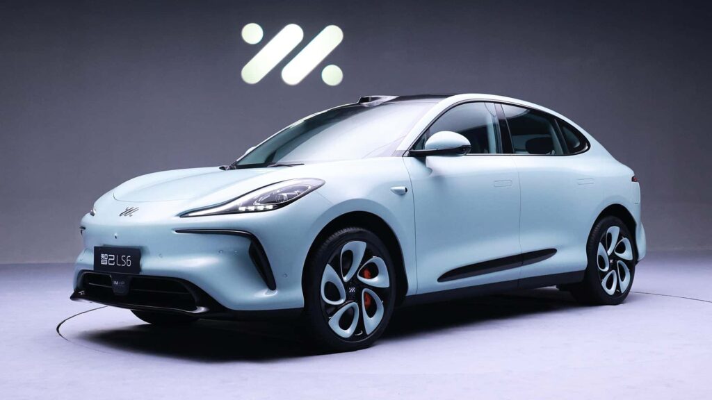 IM LS6 EV Goes on Sale in China 1