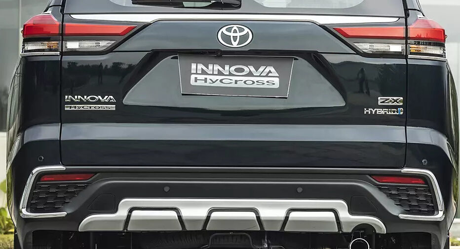 innova hycross exterior rear bumper | CarSpiritPK