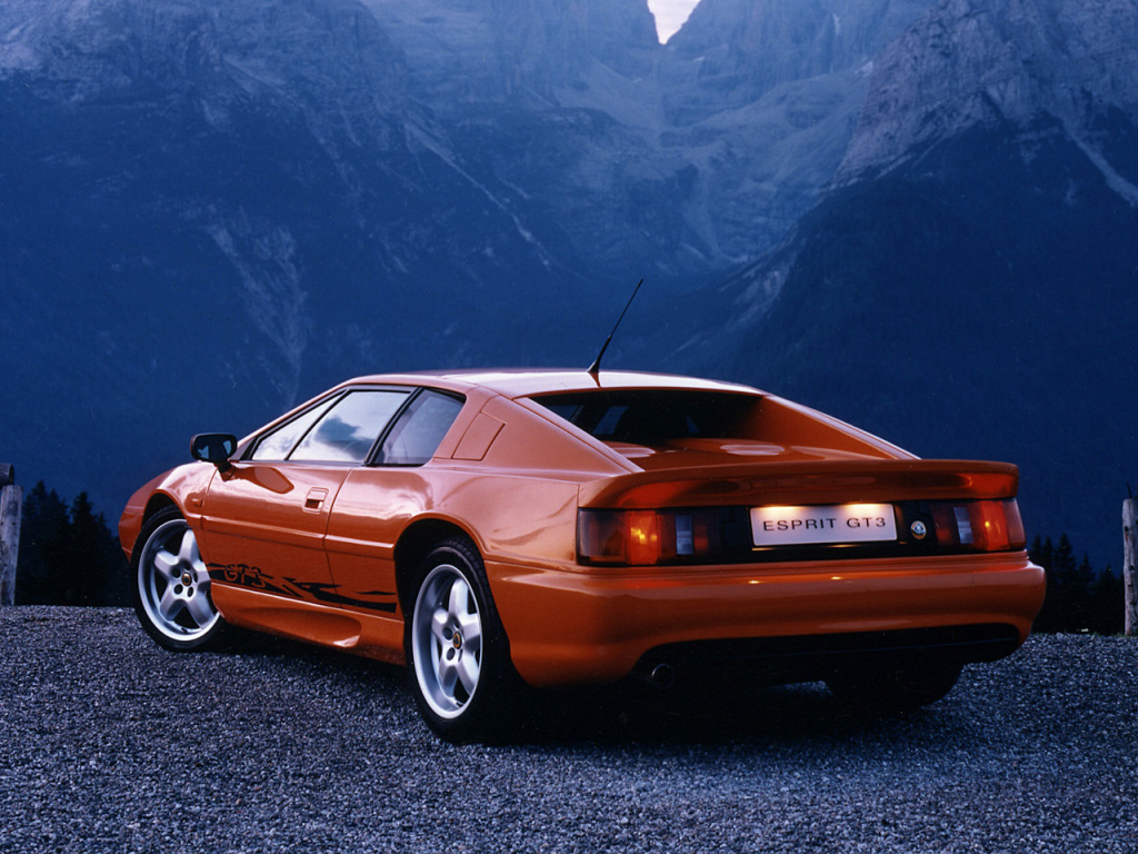 The Legacy of the Lotus Esprit 18