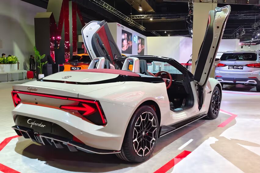 KLIMS 2024: MG Cyberster EV Launched in Malaysia 5