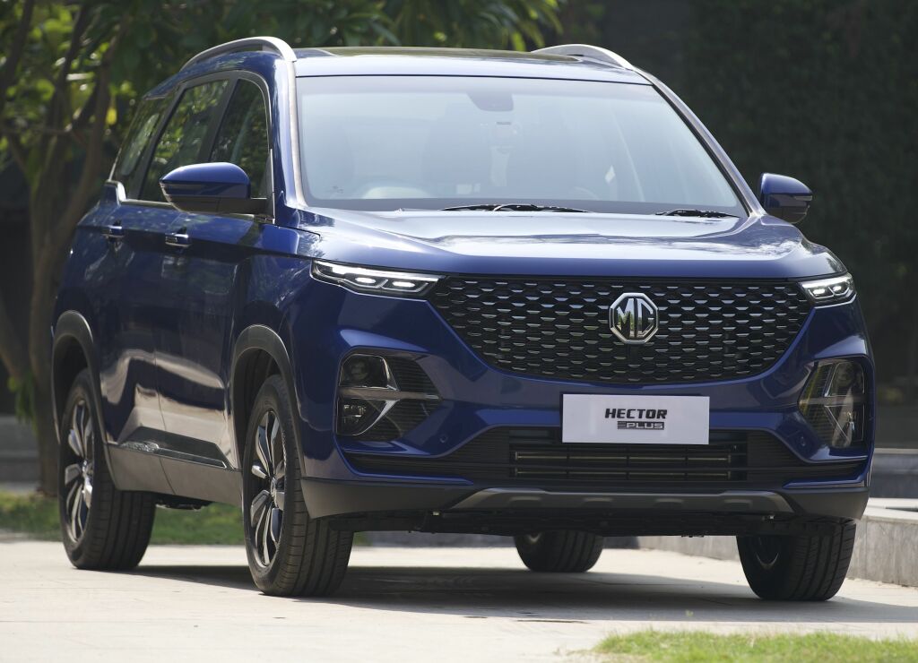 mg hector plus 013000af0c9e091f