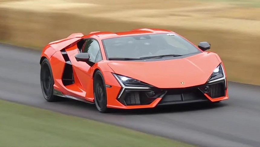 new lamborghini revuelto phev sure looks twitchy at 2023 goodwood festival of speed 218076 7