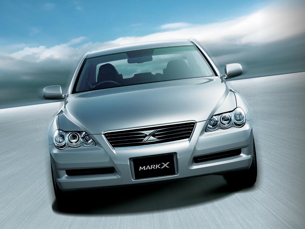 Remembering Toyota Mark X (X120): A Blend of Luxury and Performance 1